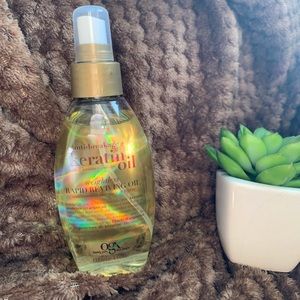 🌞 OGX Hair Keratin Oil Leave In Spray 🌞